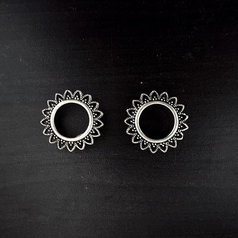 Mandala Double Flare Tunnel | Gauges | Sizes 16mm (5/8”)